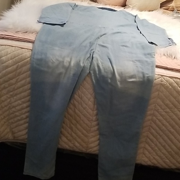 Jumper - Picture 4 of 4